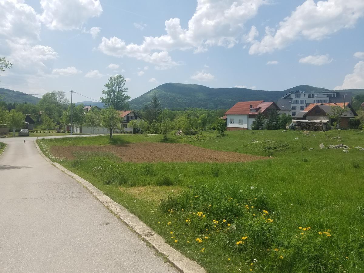 Guesthouse Tomas Čatrnja Eksteriør bilde